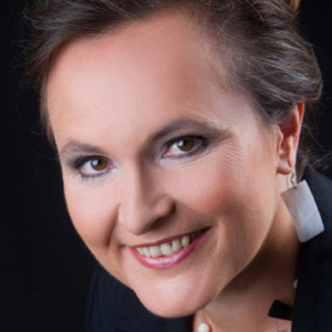 Dr. Gabriele Sauberer